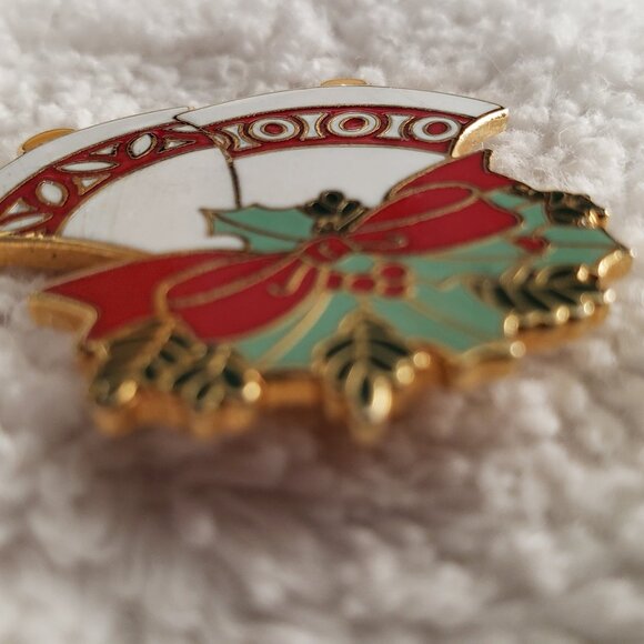 Vintage Pin Christmas Bells Enameled Pin Pinback Xmas - Picture 2 of 6